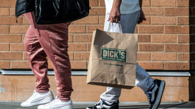 Dick’s Sporting Goods on Tuesday said it’s expecting 2025 profits