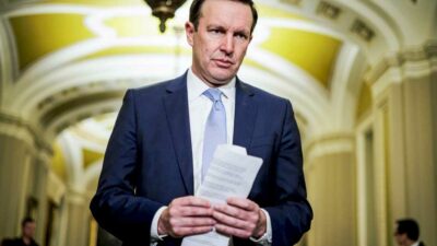 Sen. Chris Murphy says he still has confidence in Minority