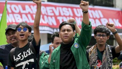 Indonesia’s parliament on Thursday passed contentious revisions to the country’s