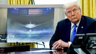 Donald Trump has awarded Boeing a multi-billion dollar contract to