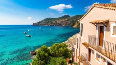 A motion in the Balearic parliament to require British expats
