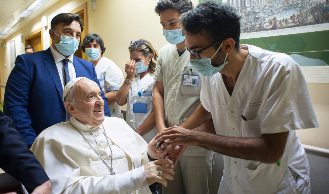 Pope Francis, who has been battling pneumonia for two weeks,